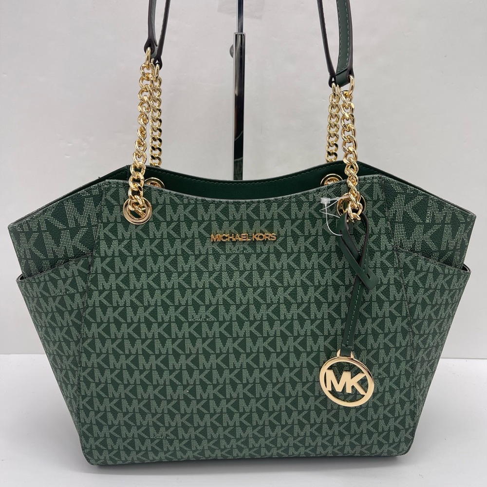 MICHAEL KORS
Jet Set Travel Large Signature Chain Shoulder Tote Bag
Moss
NWT - Picture 1 of 16